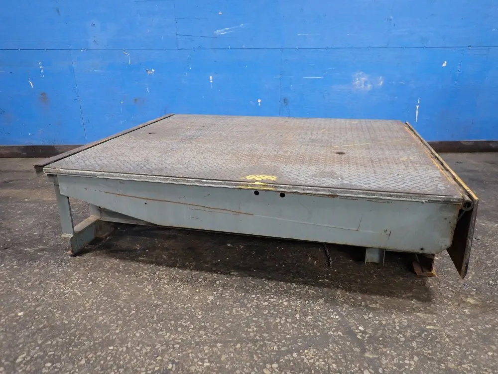 Rite Hite 72" X 83"/16000 Lbs Dock Leveler