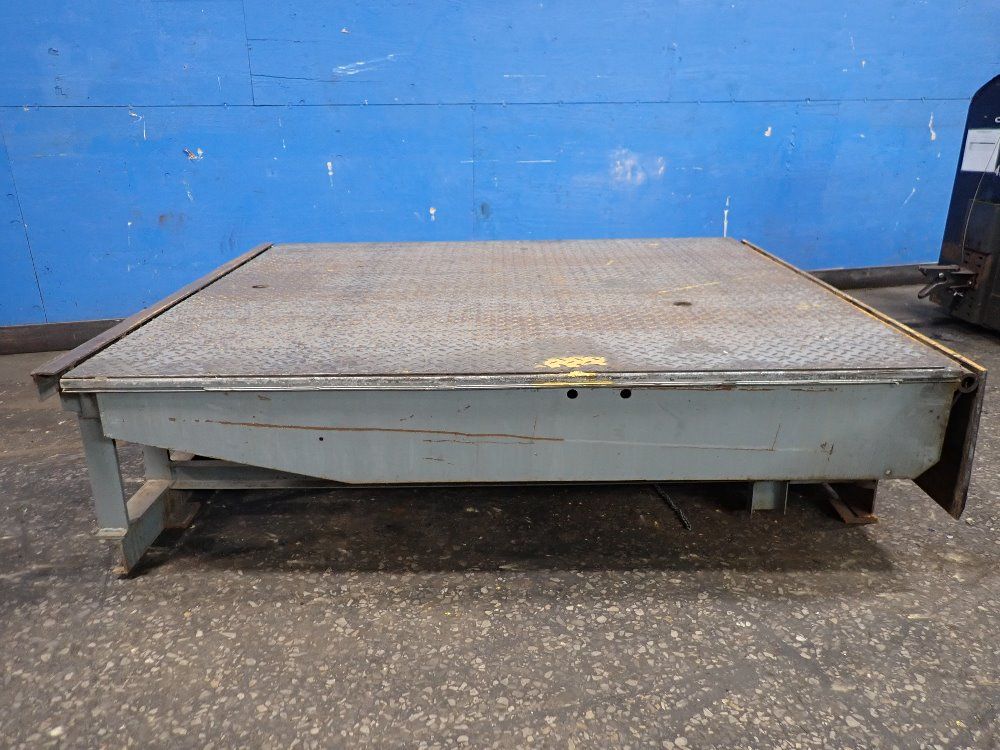 Rite Hite 72" X 83"/16000 Lbs Dock Leveler