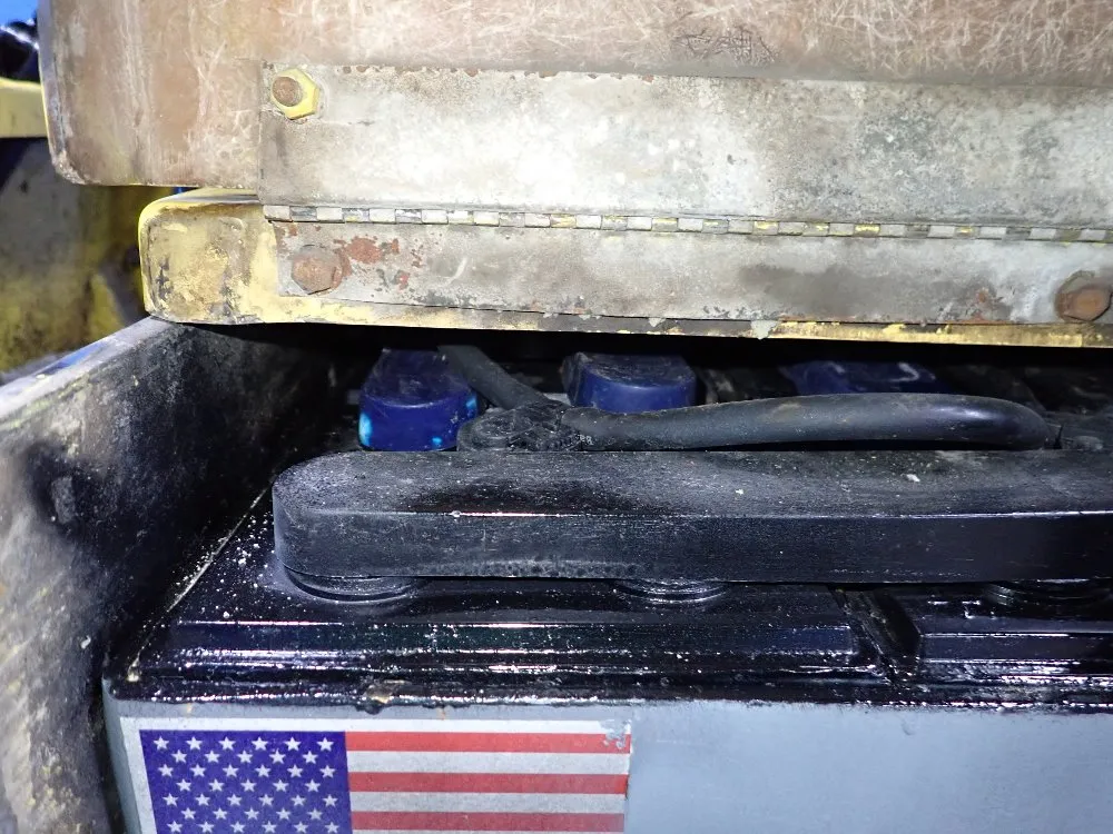 Hyster 4200 Lbs Electric Forklift - E50xl-27