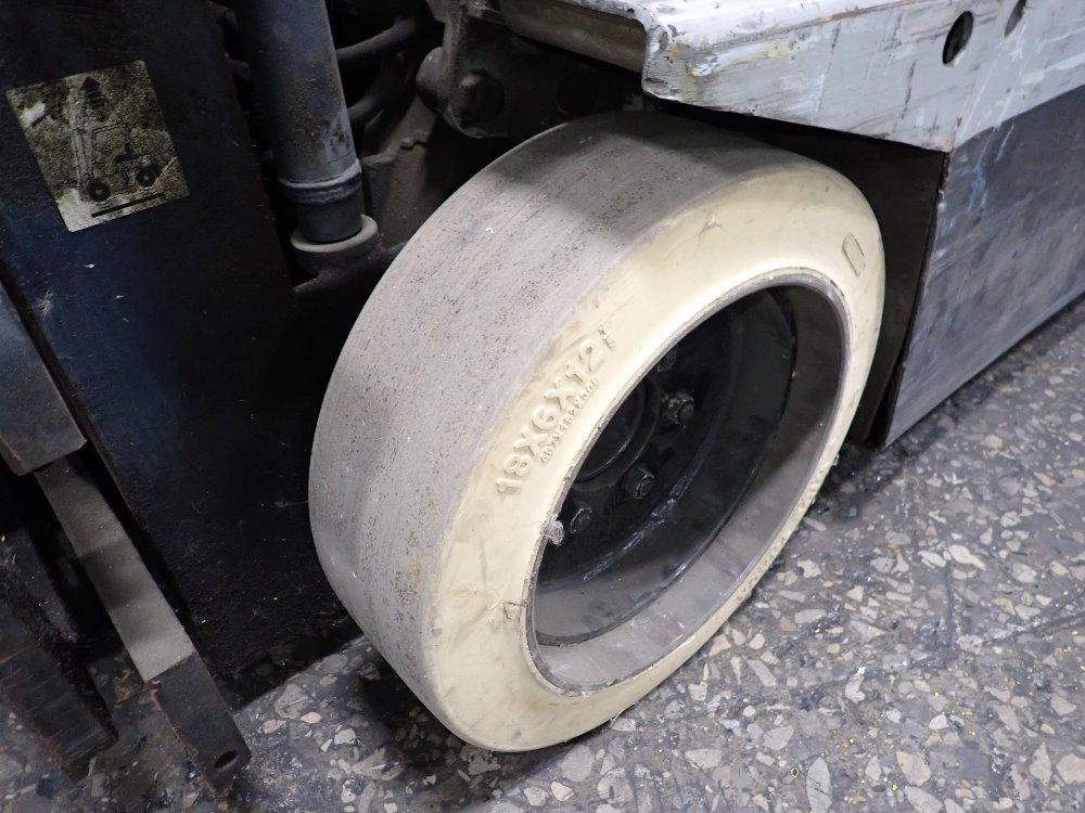 Komatsu 2830 Lbs Electric Forklift - Fb 18mh-2