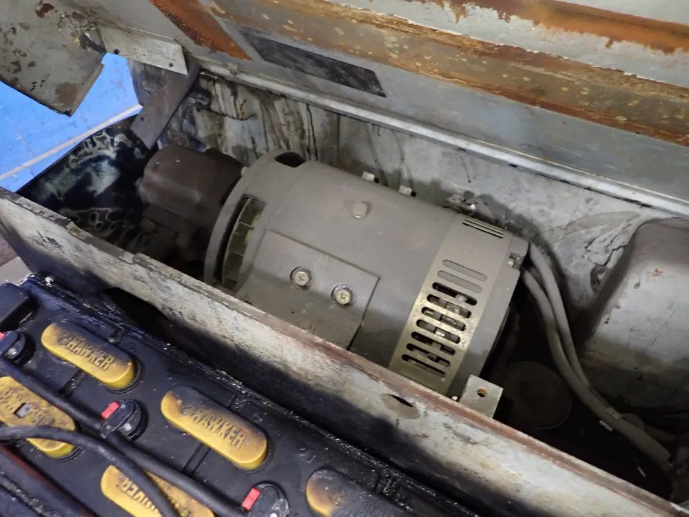 Komatsu 2830 Lbs Electric Forklift - Fb 18mh-2