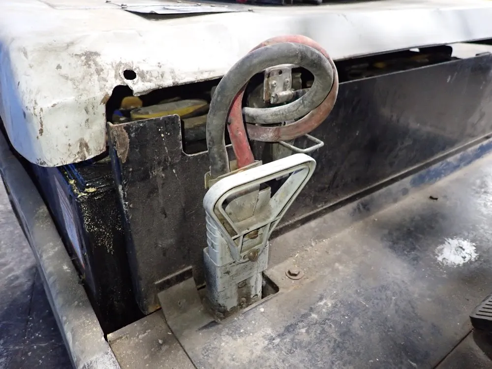 Komatsu 2830 Lbs Electric Forklift - Fb 18mh-2