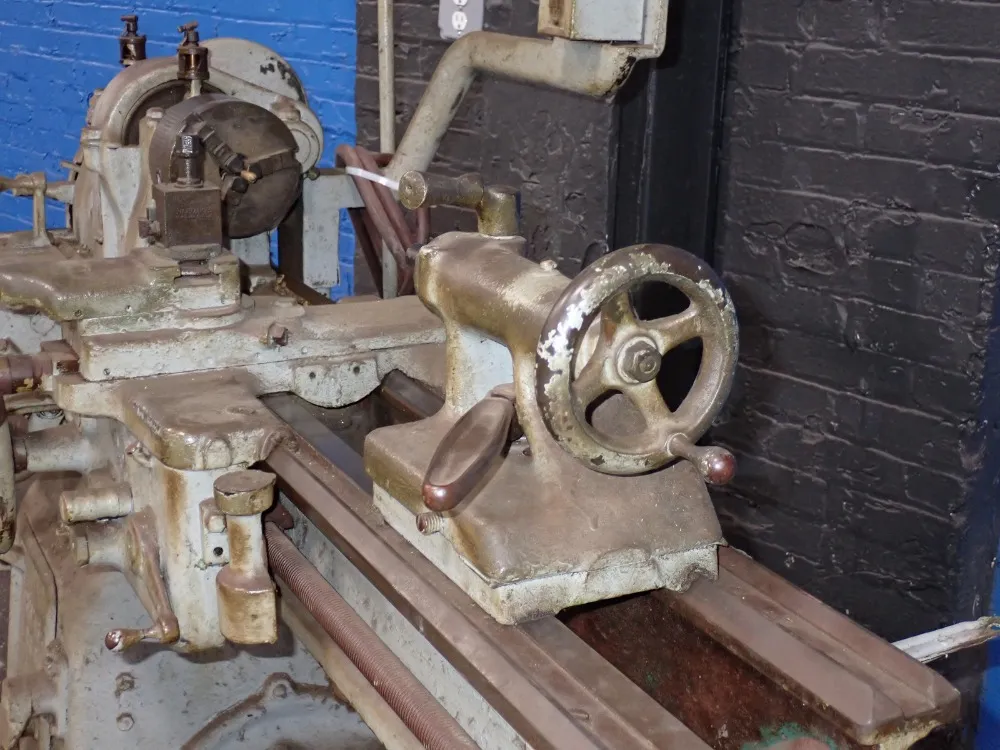 South Bend 11" X 26" Lathe