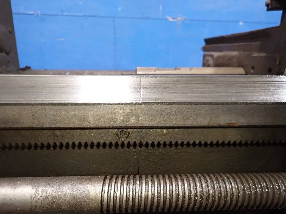 Webb 17"/20" X 64" Gap Bed Lathe - Wl-435