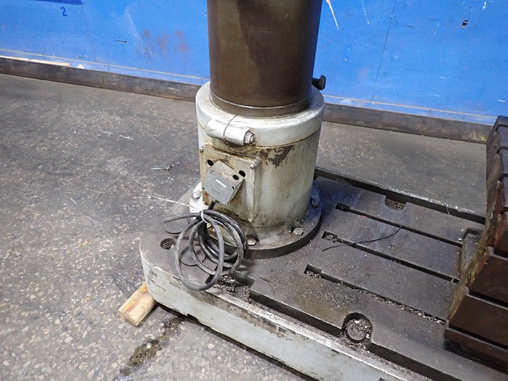 Ikeda 13" X 5' Radial Arm Drill - Rm-1875