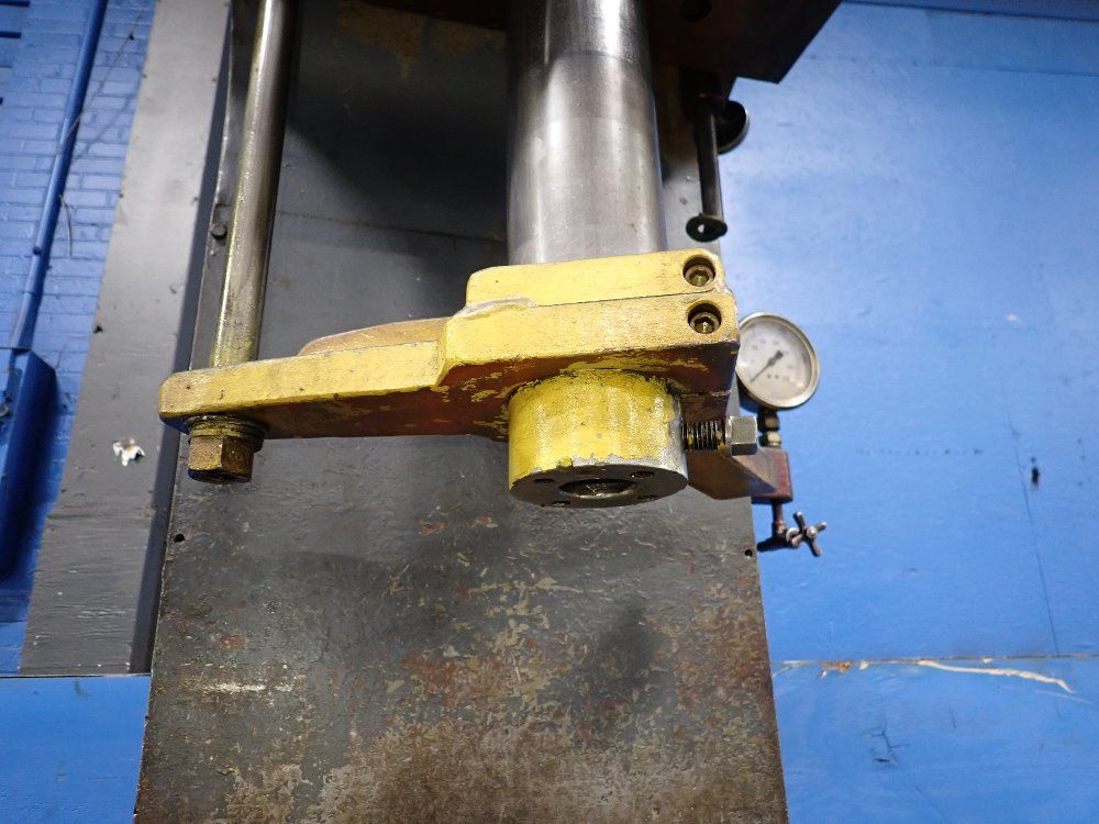 Hannifin 10 Ton Hydraulic Press - F101-10ton