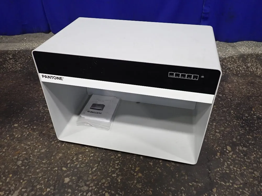 Pantone Light Box - Pantone 5
