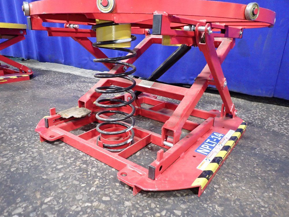 Southworth Lift Table