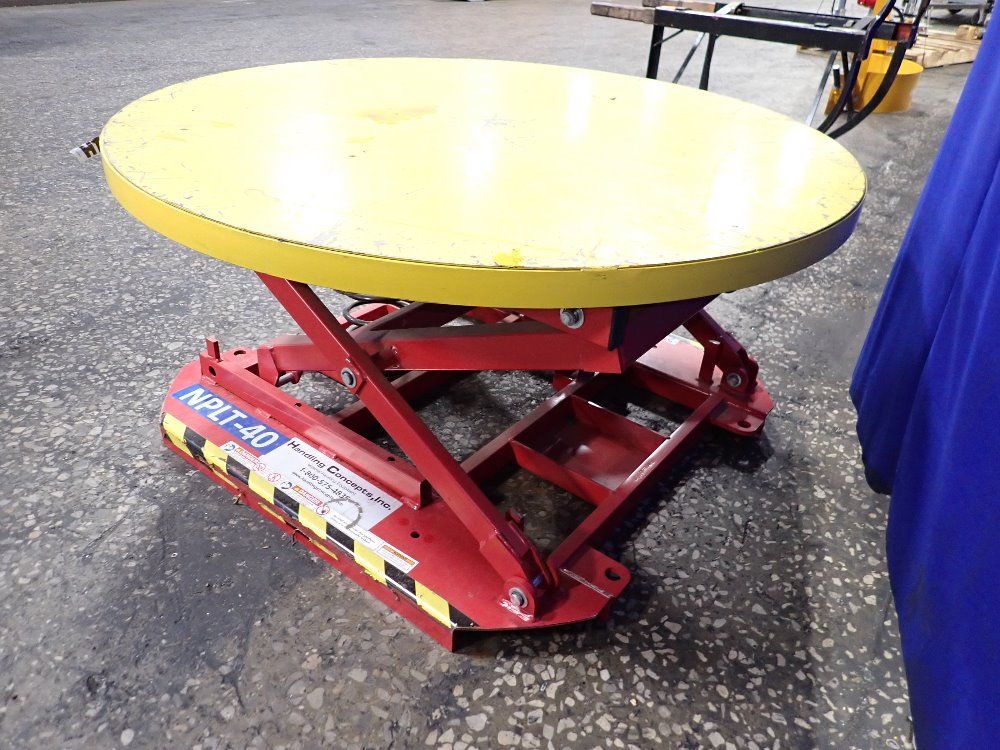 Southworth Lift Table