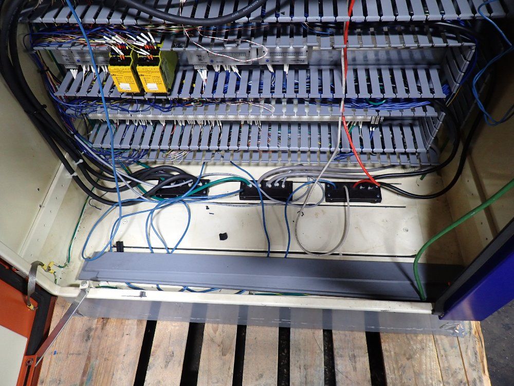 Atlas Copco / Allen Bradley Powermacs 4000 Panel - Versaview 1500p