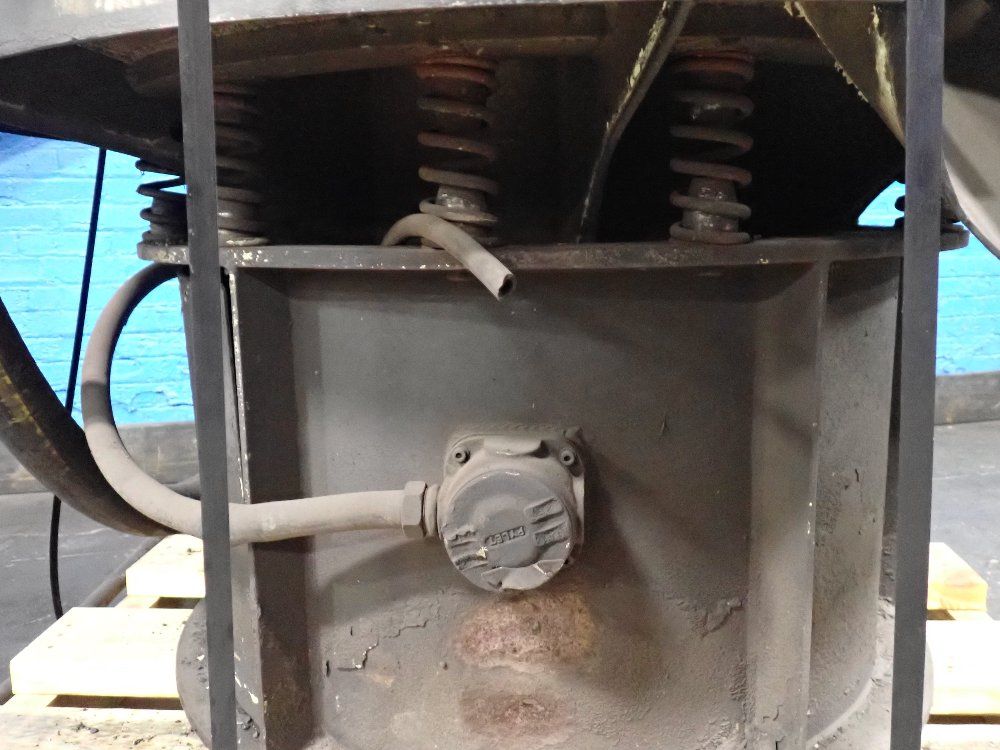 Vibe Tech 42" Vibratory Finisher