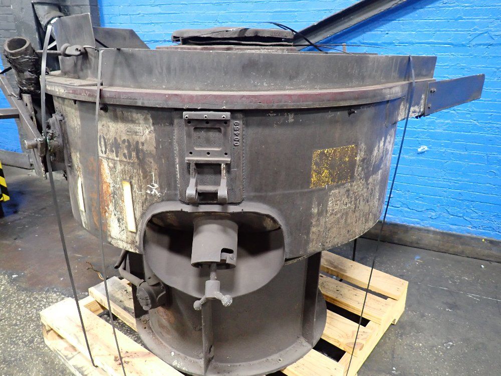 Vibe Tech 42" Vibratory Finisher