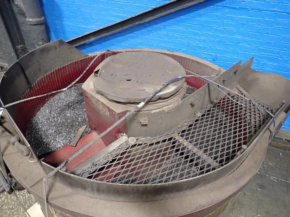 Vibe Tech 42" Vibratory Finisher