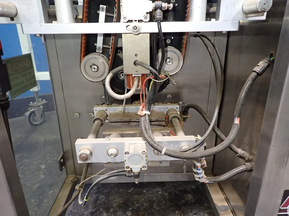 Weigh Right / Sharp Vffs Bagger W/scale - Iq Shuttle / Hawk