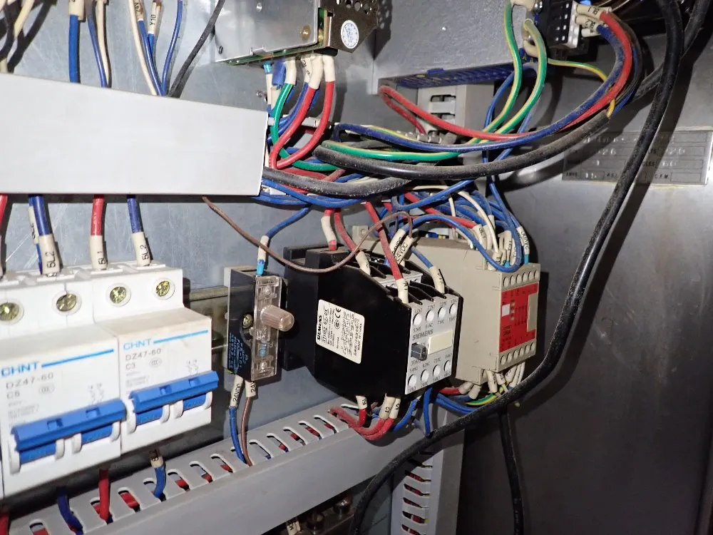 Weigh Right / Sharp Vffs Bagger W/scale - Iq Shuttle / Hawk