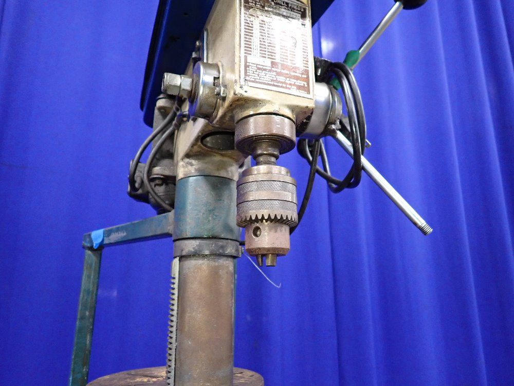 Procut 13" Drill Press - Cm16n
