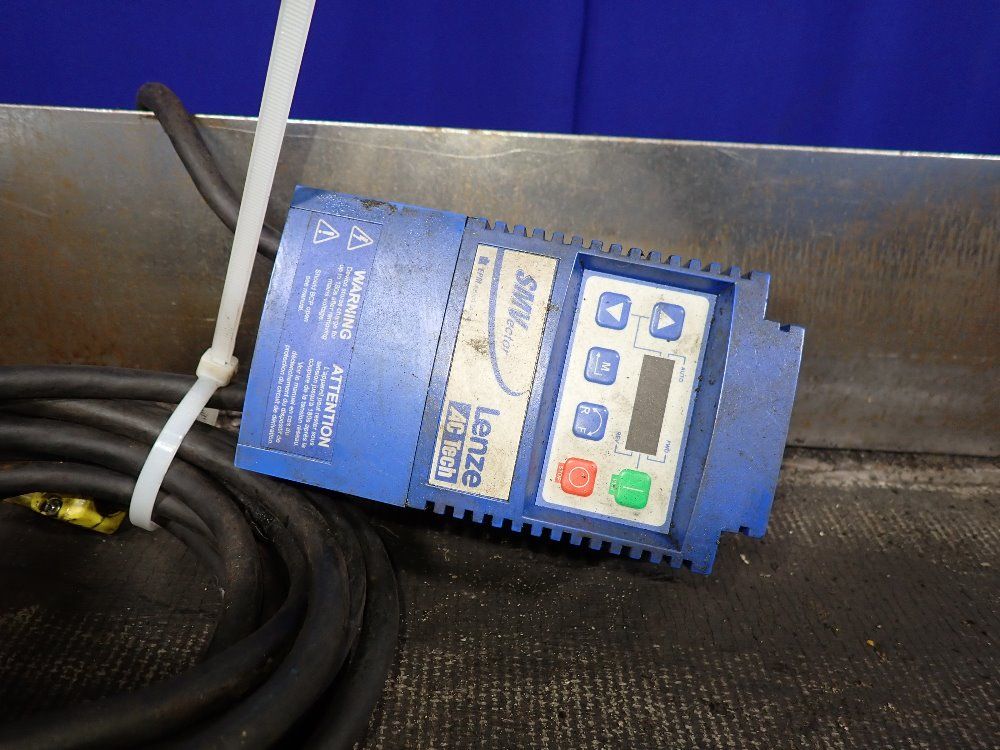 17" X 18" Belt Conveyor