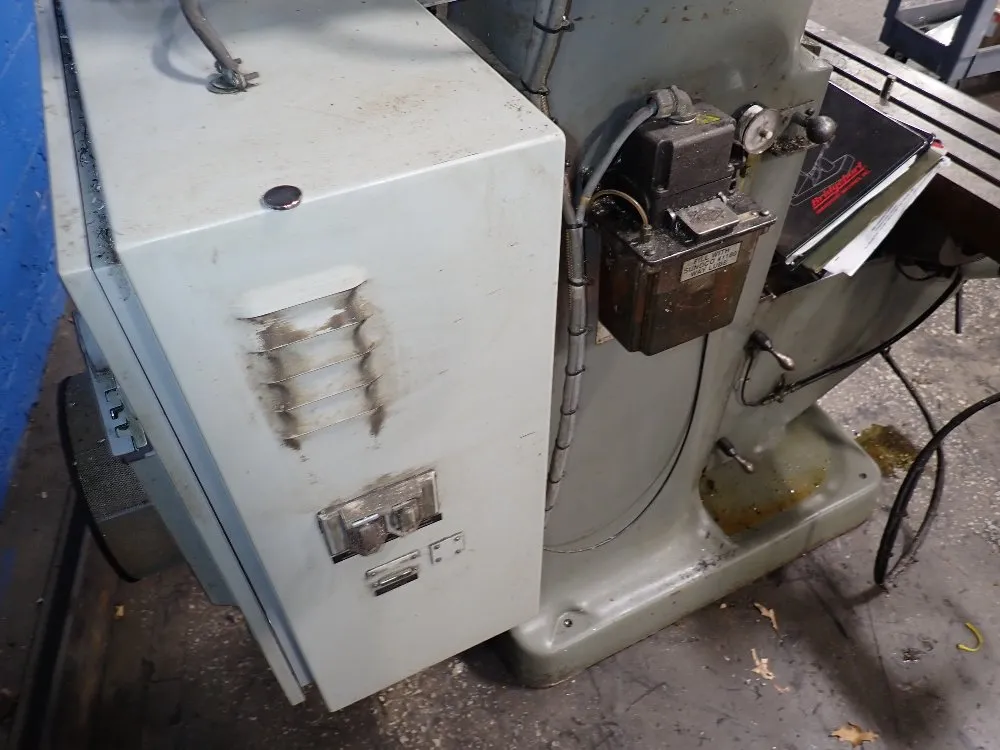 Bridgeport 20" Vertical Mill