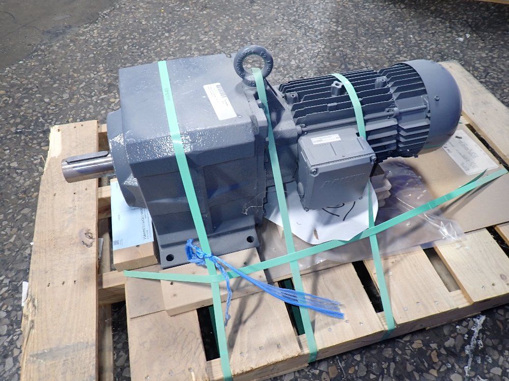 Bauer 3 Hp Gear Drive