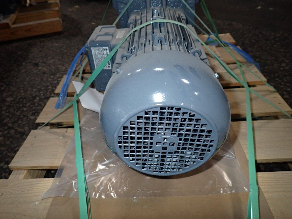 Bauer 3 Hp Gear Drive