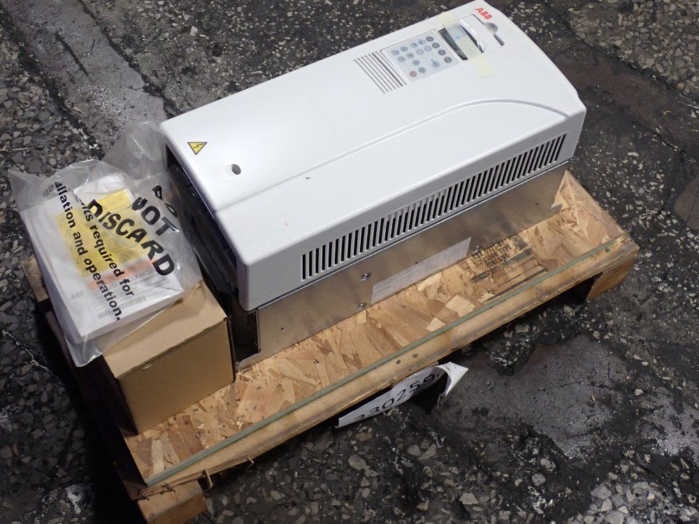 Abb 50 Hp Drive - Ac5800-ui-0050-5+p901