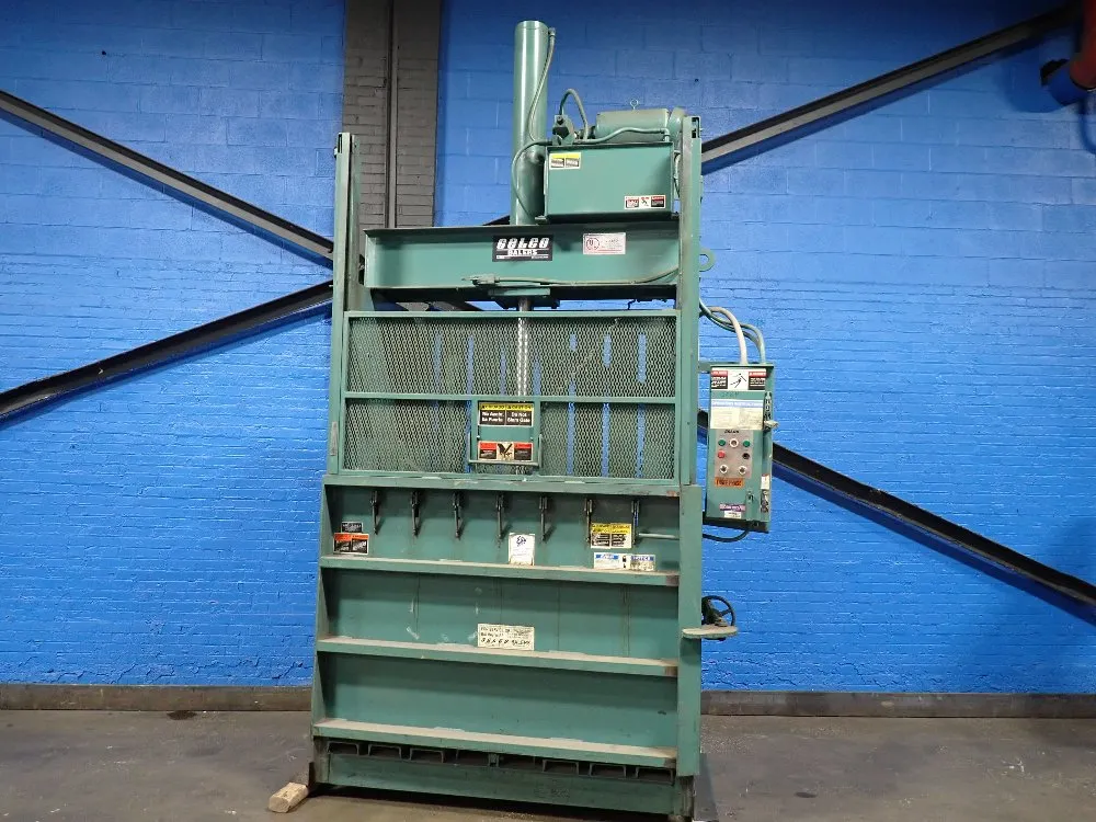 Selco Balers Baler - V5-hd