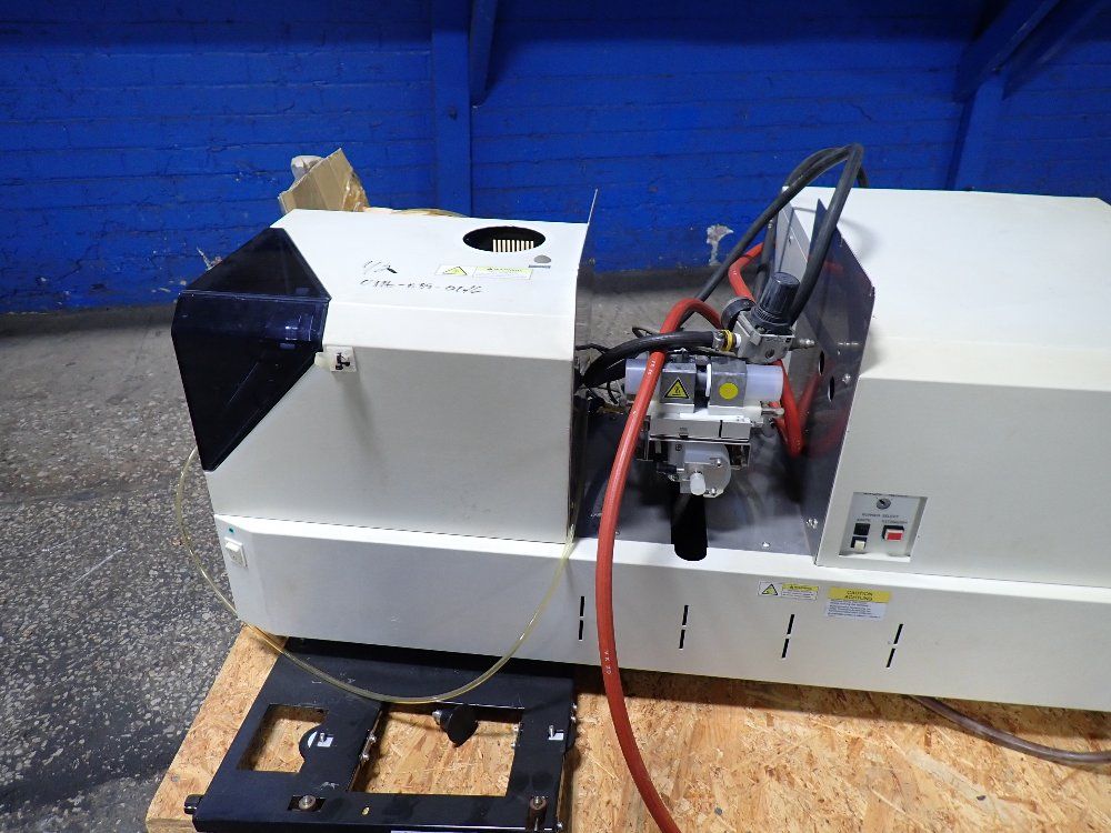 Shimadzu Atomic Absorbtion Spectrophotometer - Aa-6800