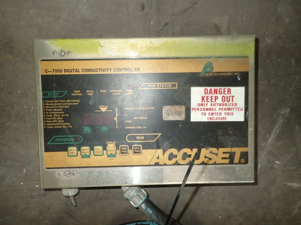 Accuset Digital Conductivity Controller