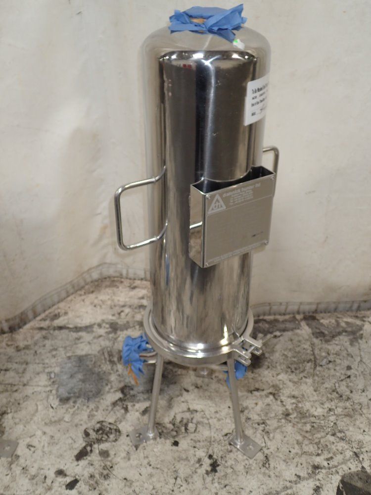 Domnick Hunter 4.9 Gallons S/s Filter Housing - 66 999 2825