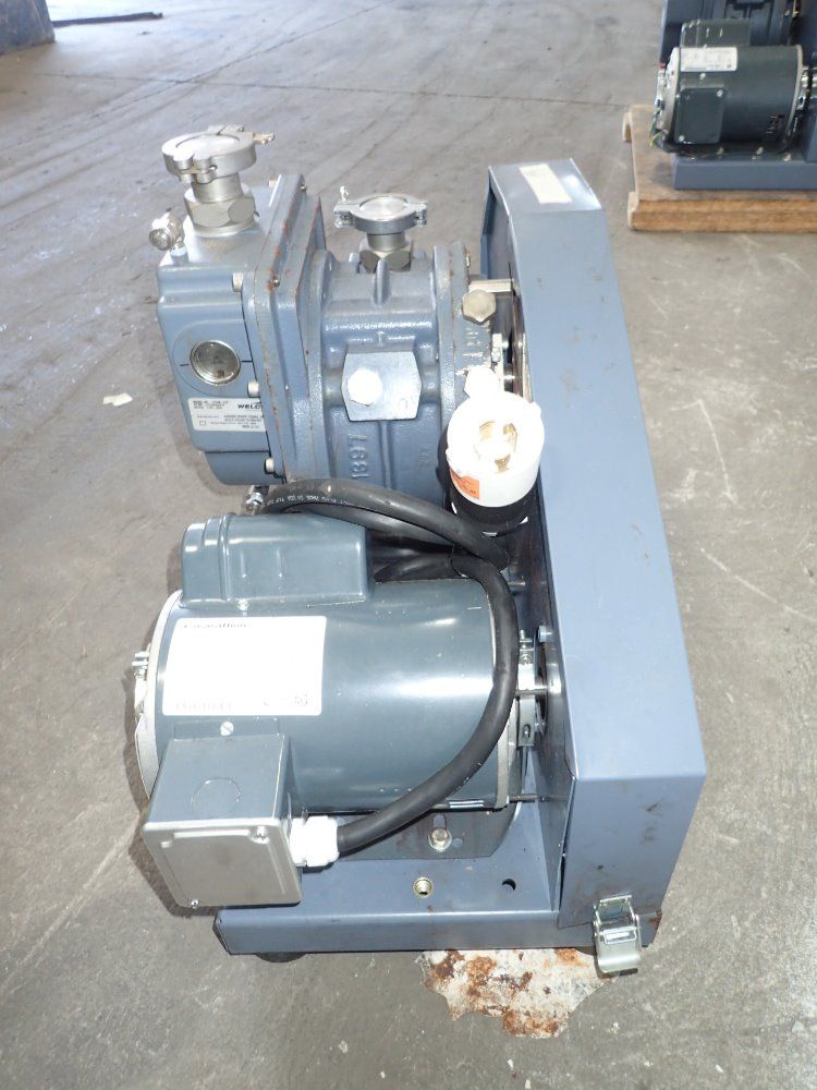 Welch Vacuum Pump