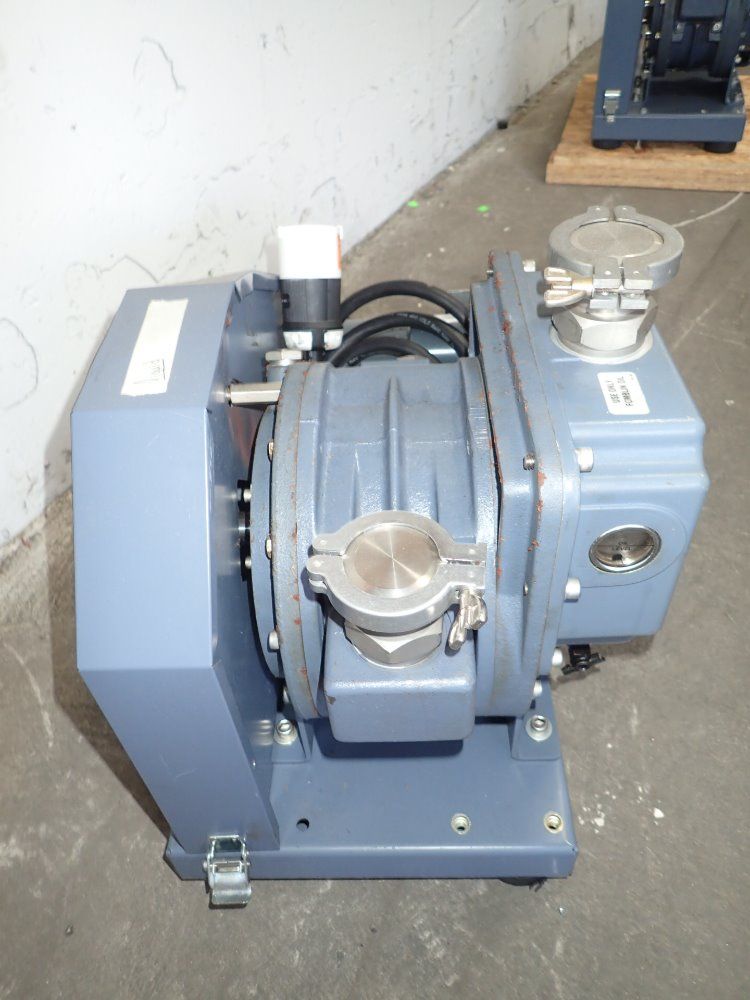 Welch Vacuum Pump