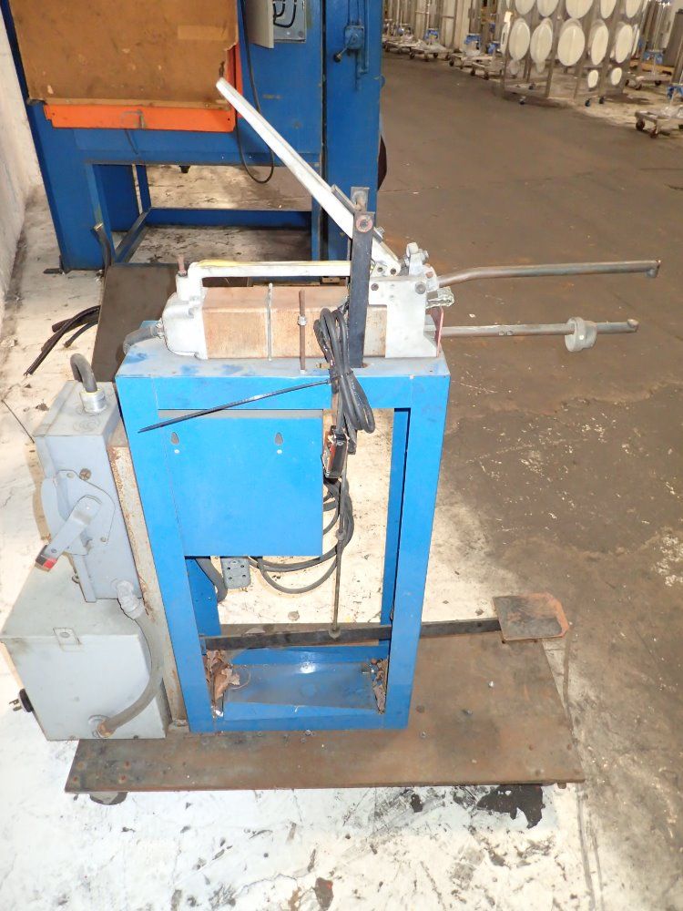 Miller 2.5 Kva Spot Welder - Lmsw-52t