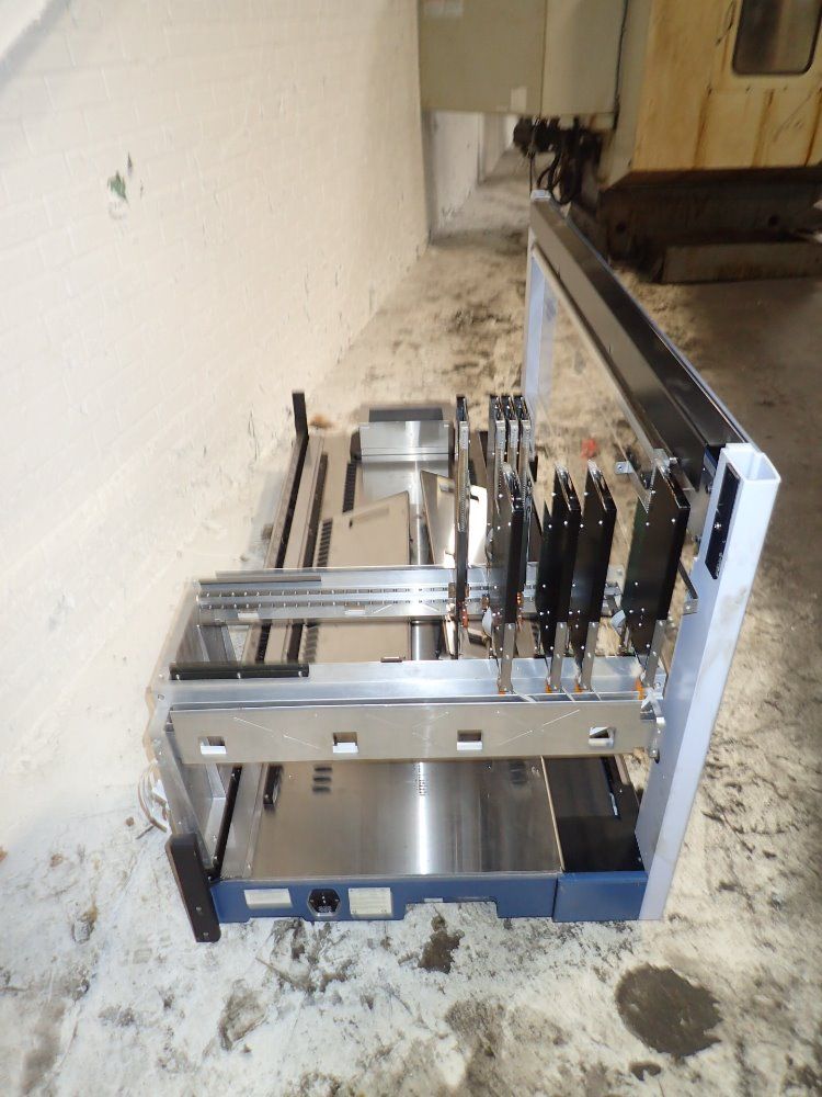 Hamilton 50'' Liquid Handler - Microlab Star