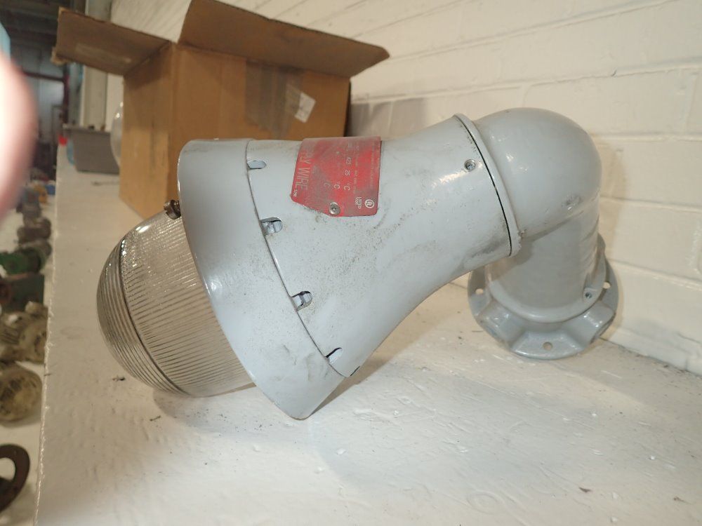 Crouse Hinds Explosion Proof Light Fixture