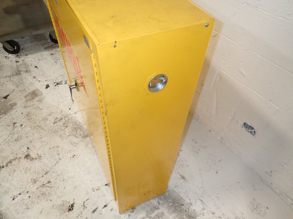Edsal Flammable Cabinet