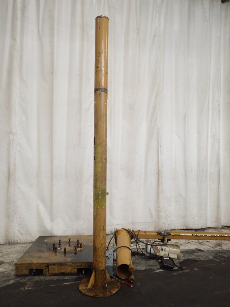 David Round & Sons Incorporated Jib Crane W/ Electric Chain Hoist