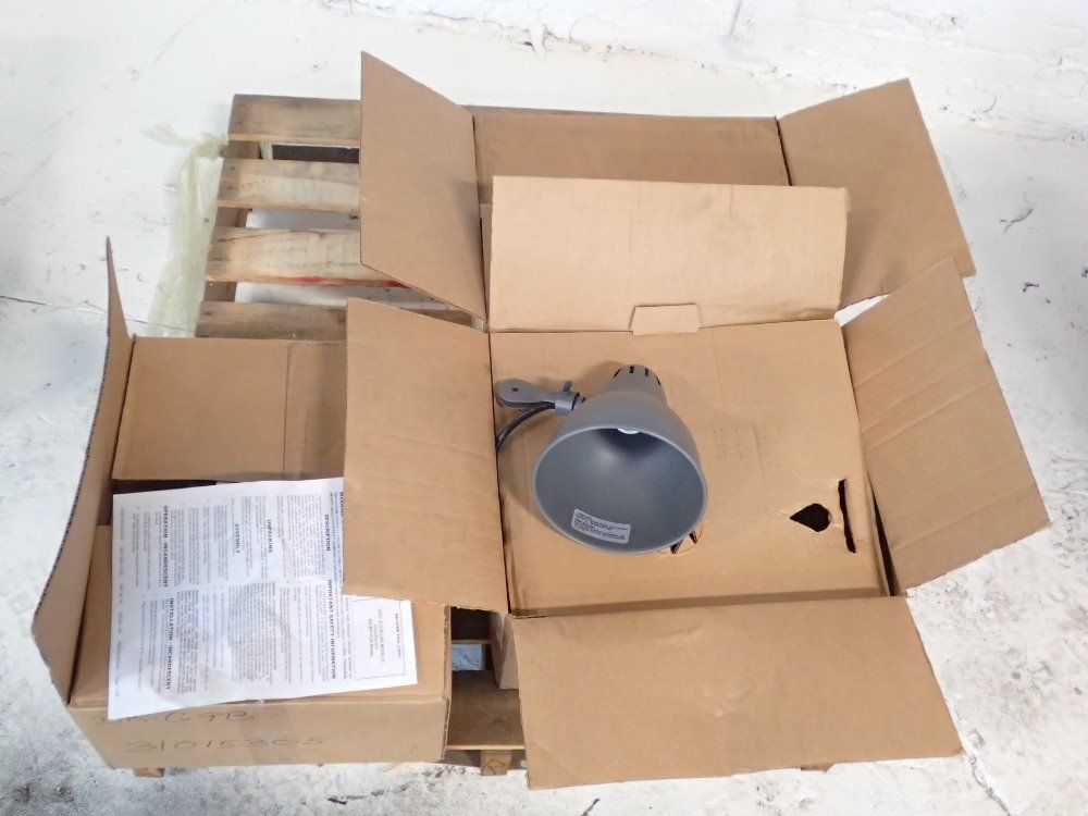 Fostoria Machine Tool Lights