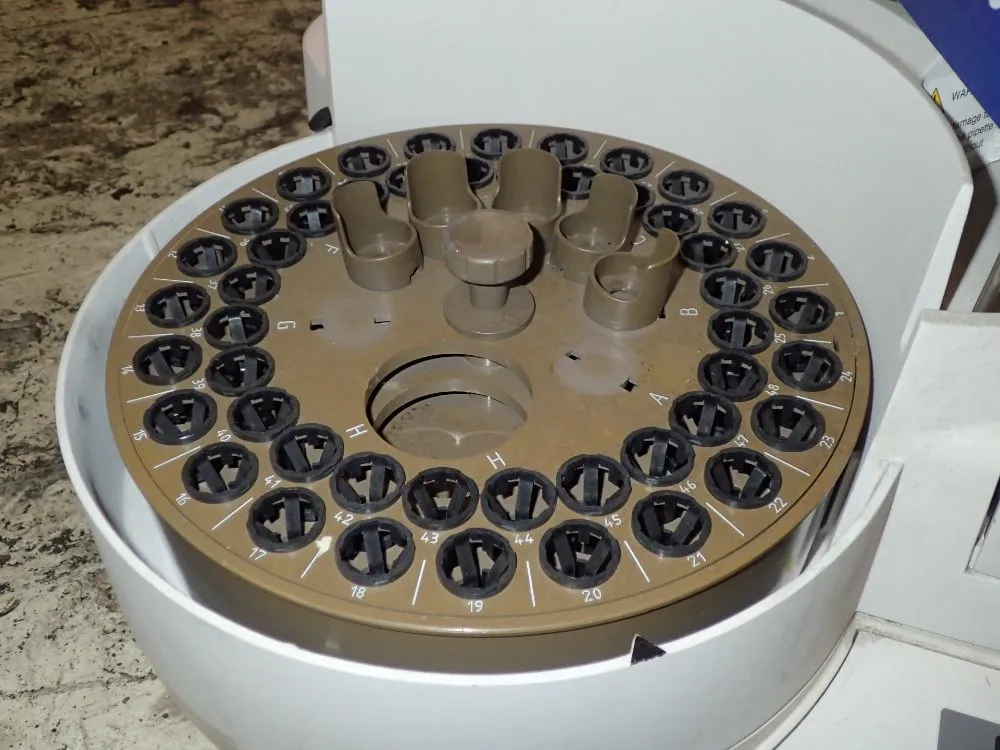 Pharmacia Diagnostics Immunoassay Analyzer