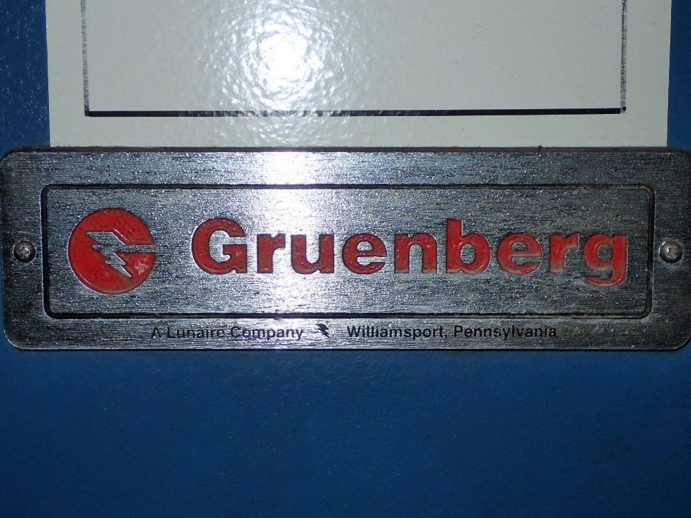 Gruenberg/lunaire Oven