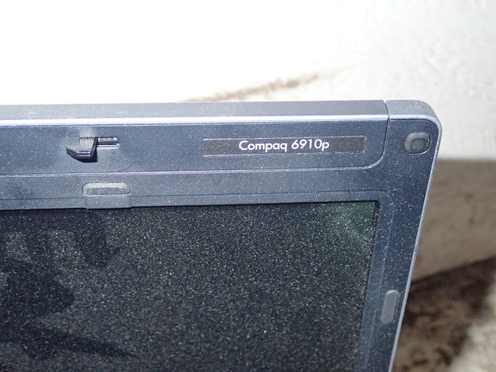 Hewlett Packard Compaq Laptop