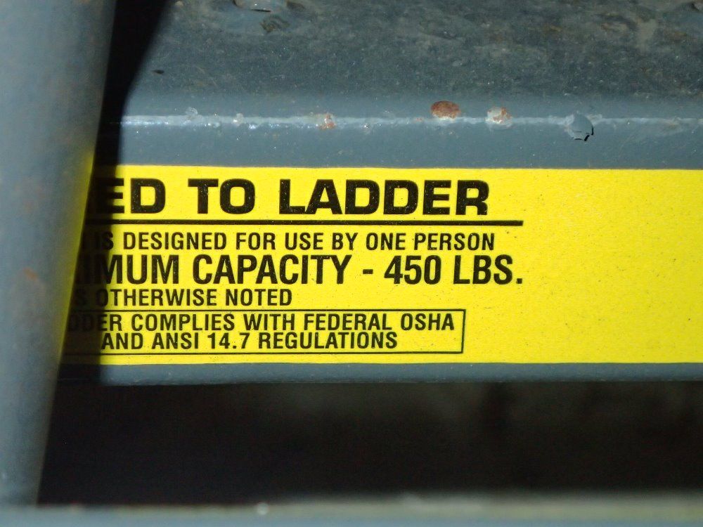 Ballymore Portable Step Ladder