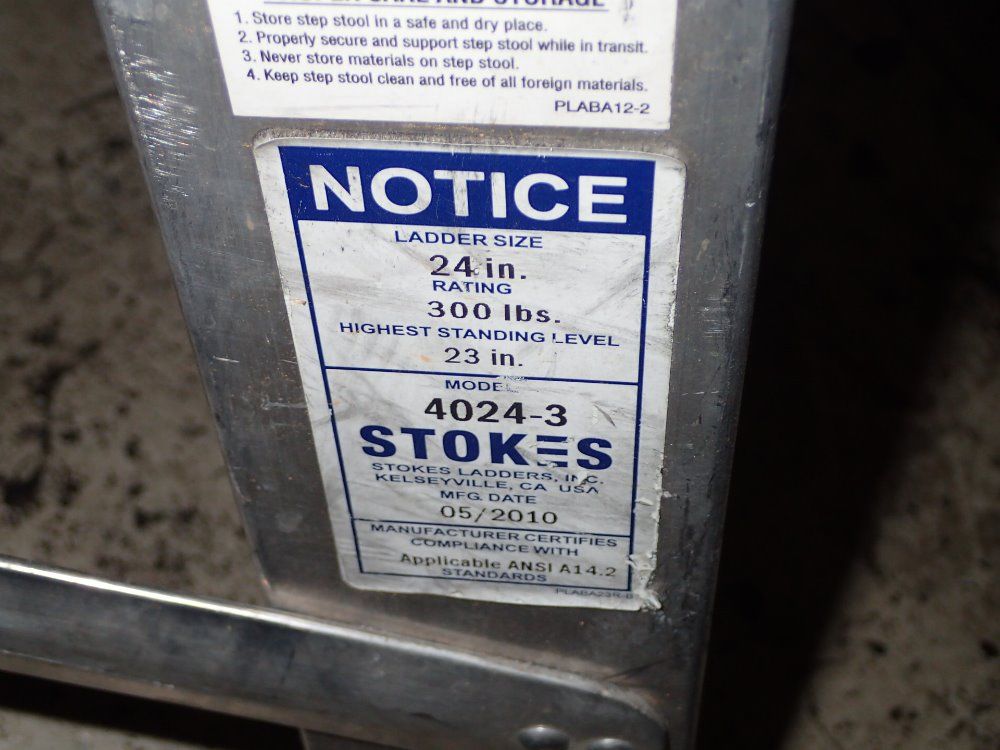 Stokes Aluminum A Frame Step Ladder