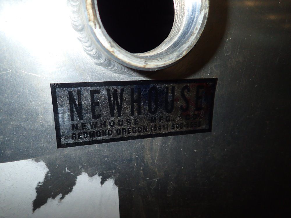 Newhouse S/s Tank
