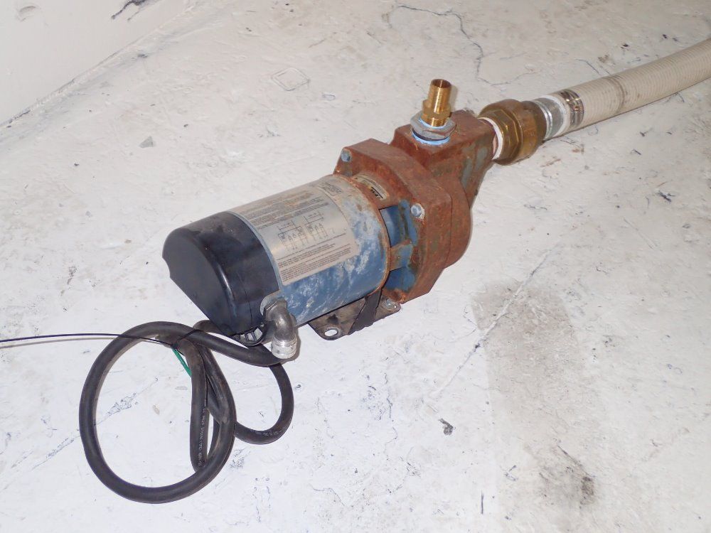 Flint & Wallings Pump