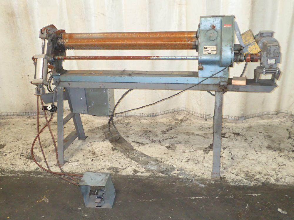 Roper Whitney / Pexto Roll Former