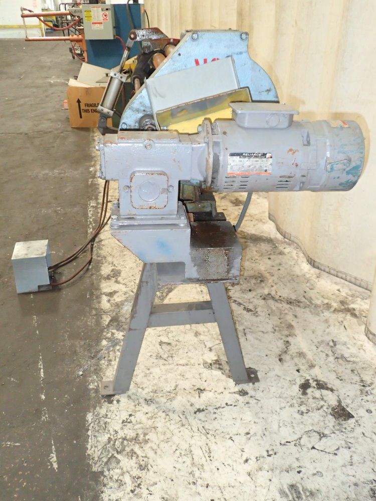 Roper Whitney / Pexto Roll Former