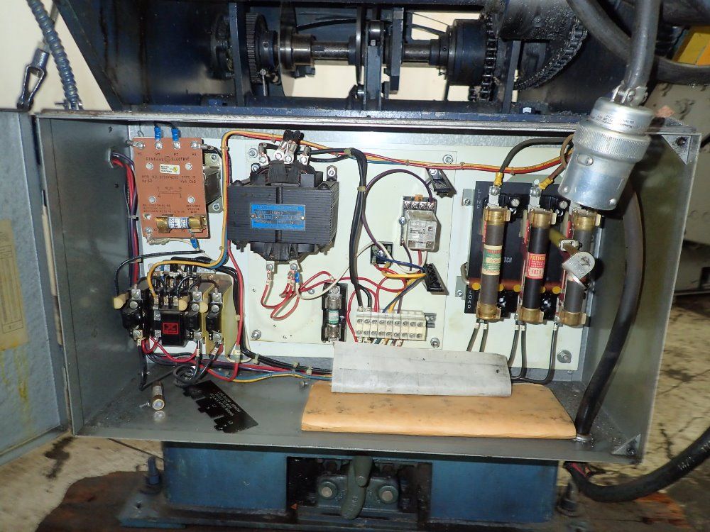 Artos Engineering Co. Sheet Metal Former