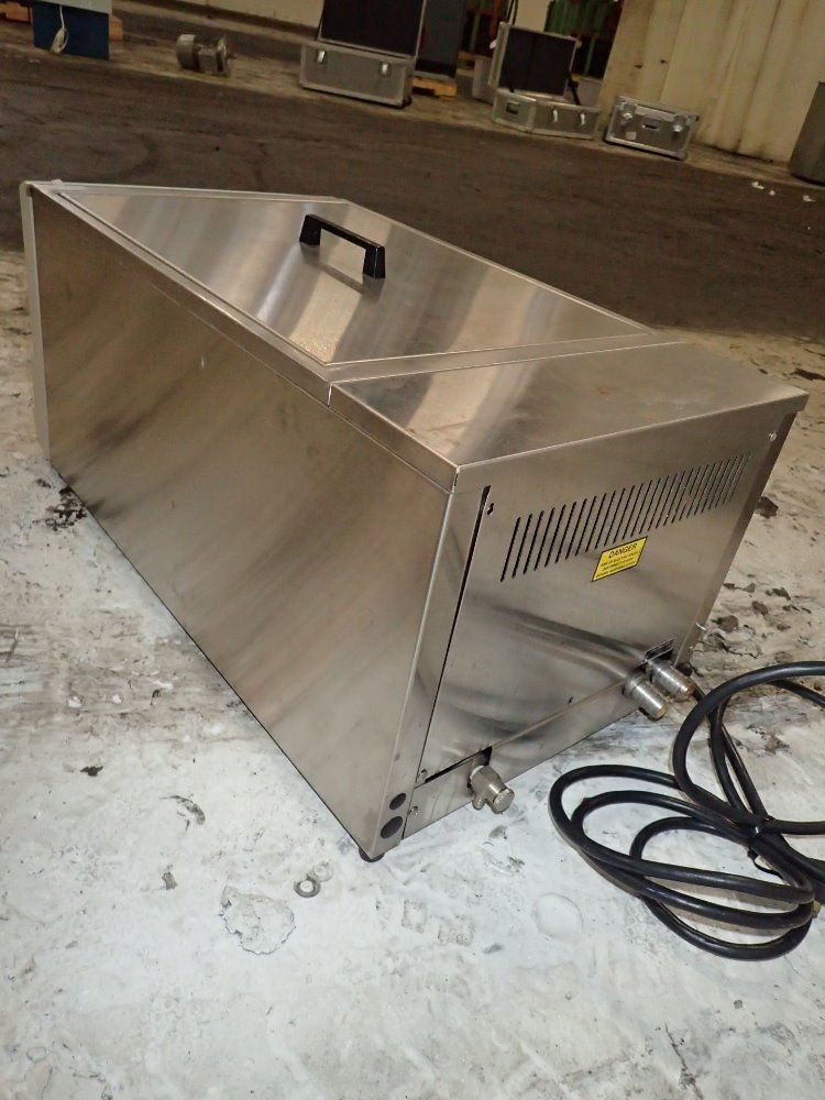 Lindberg/blue M Water Bath