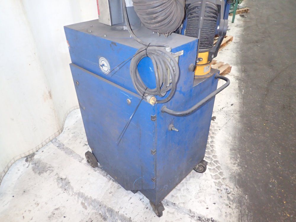 Oskar Portable Dust Collector