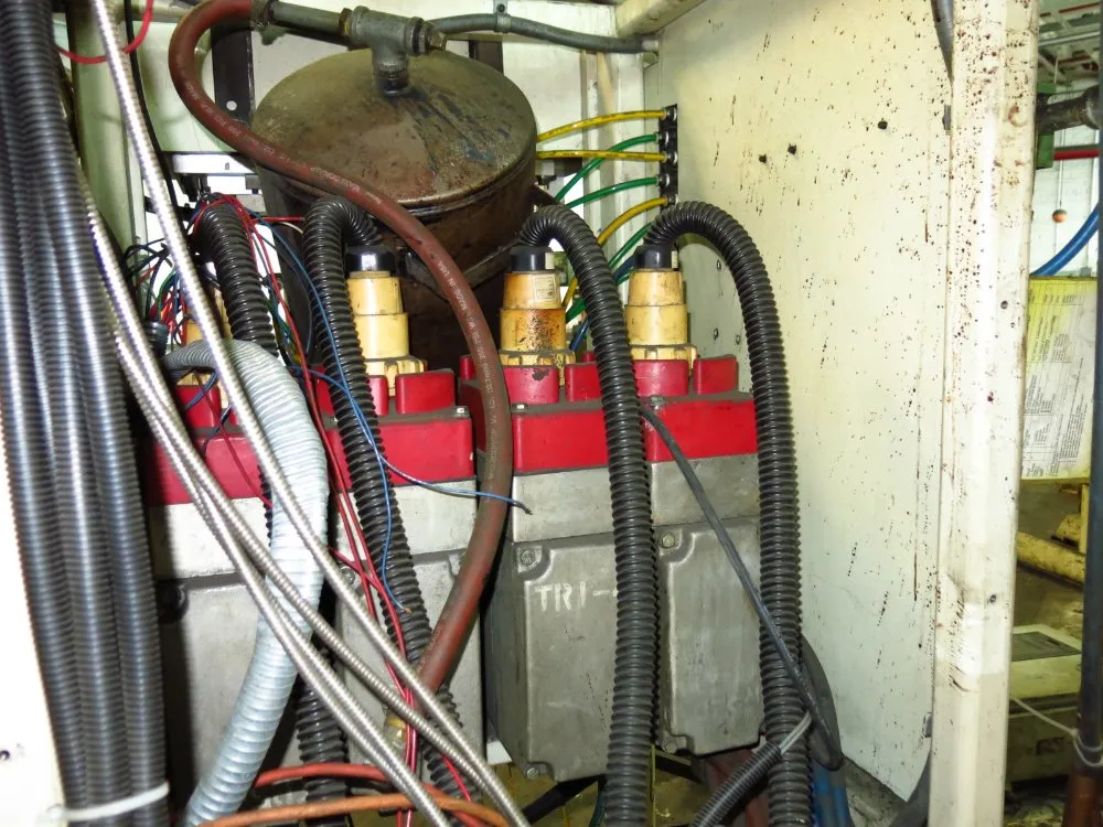 Entron 4 Head Spot Welder